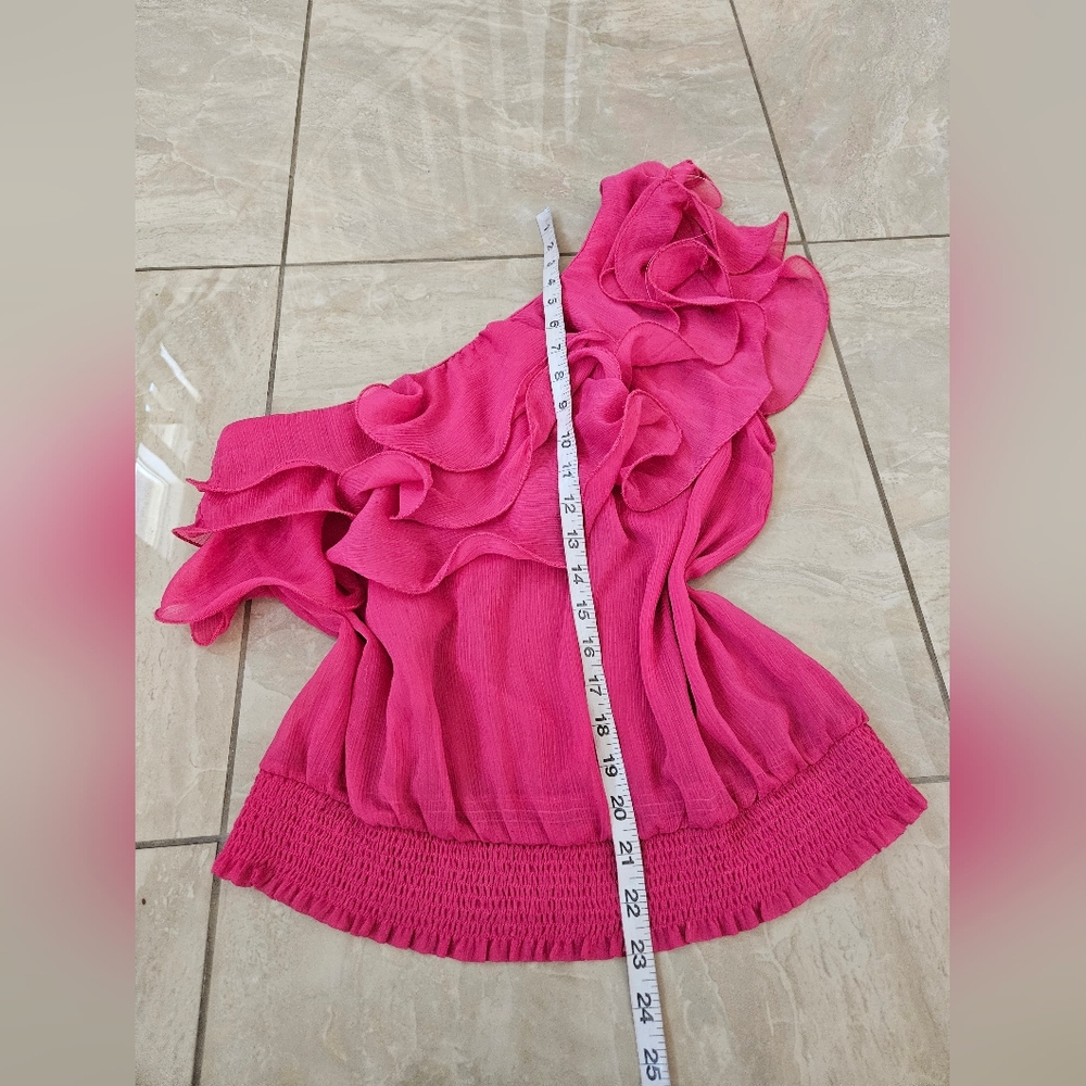 Pink Ruffled One-Shoulder Top Size L - Picture 5 of 14
